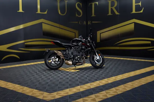 MV Agusta Brutale R 3