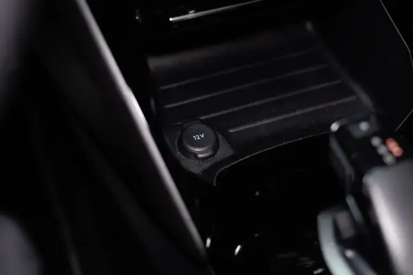 Peugeot 2008 1.5 BlueHDi GT Line EAT8 37