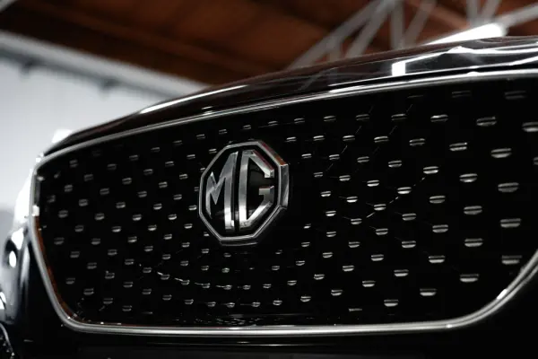 MG EHS 1.5 T-GDI Plug-in Hybrid Luxury 15
