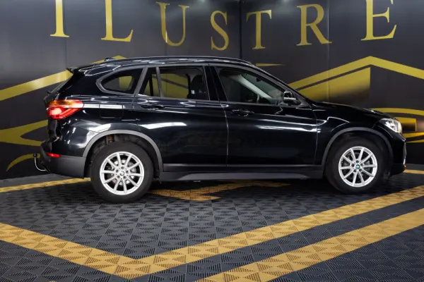 BMW X1 16 d sDrive Advantage Auto 4