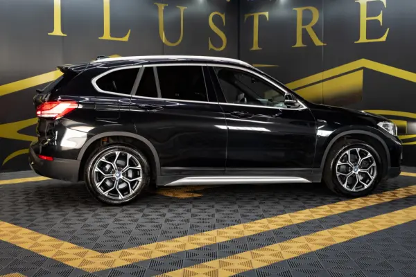 BMW X1 xDrive25e xLine 4