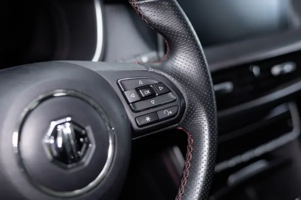 MG EHS 1.5 T-GDI Plug-in Hybrid Luxury 28