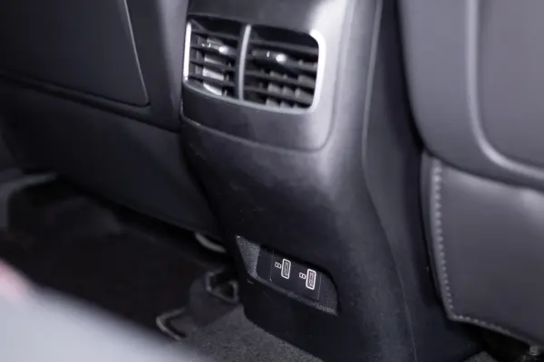 MG EHS 1.5 T-GDI Plug-in Hybrid Luxury 18