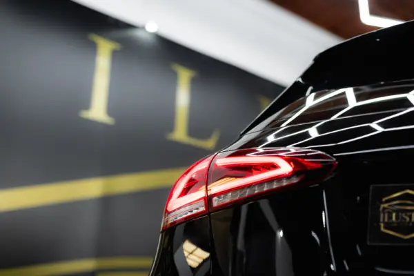 Mercedes-Benz A 250 e 8G-DCT AMG Line Advanced 10