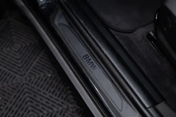 BMW X1 16 d sDrive Advantage Auto 38