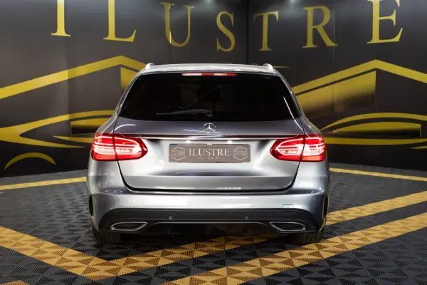 Mercedes-Benz C 220 (BlueTEC) d Station 7G-TRONIC AMG Line 5