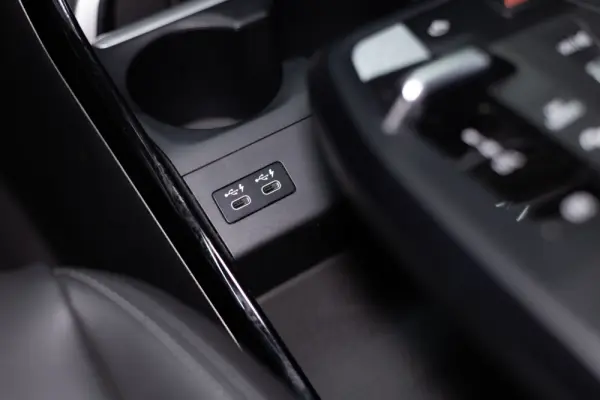 BMW 225xe Active Tourer e xDrive Line Luxury 40