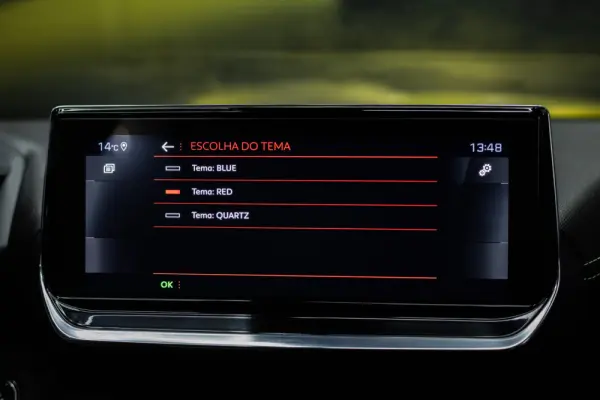 Peugeot 2008 1.5 BlueHDi GT Line EAT8 54