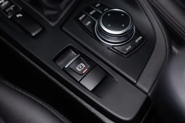 BMW X1 16 d sDrive Line Sport Auto 35