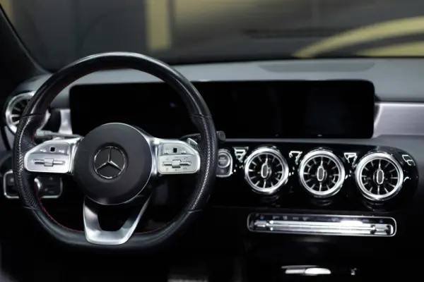 Mercedes-Benz A 180 d AMG Line Aut. 24