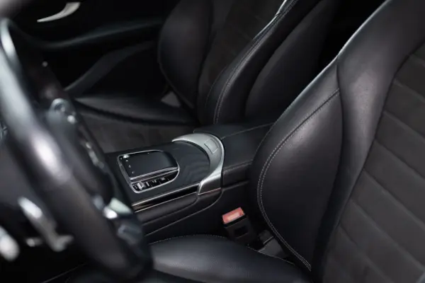 Mercedes-Benz GLC 300 e 4Matic 37