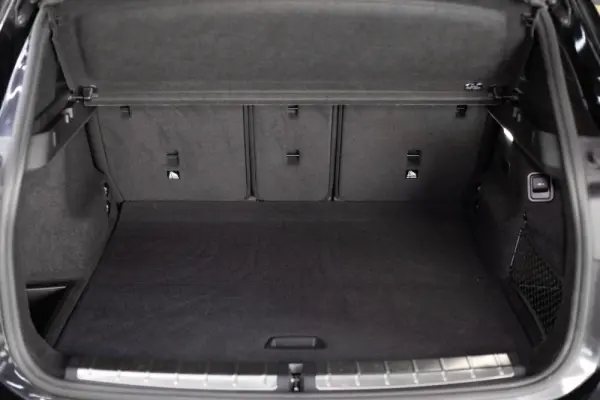 BMW X1 xDrive25e xLine 8