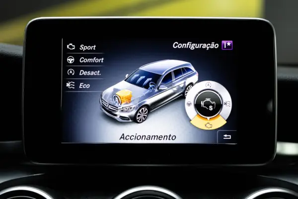 Mercedes-Benz C 220 (BlueTEC) d Station 7G-TRONIC AMG Line 57