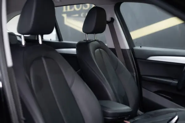 BMW X1 16 d sDrive Line Sport Auto 19