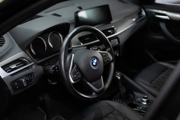 BMW X1 xDrive25e xLine 27