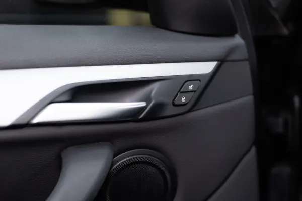 BMW X1 16 d sDrive Line Sport Auto 39