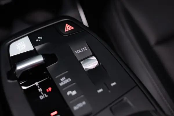 BMW 225xe Active Tourer e xDrive Line Luxury 38