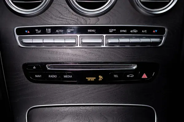 Mercedes-Benz C 220 (BlueTEC) d Station 7G-TRONIC AMG Line 44