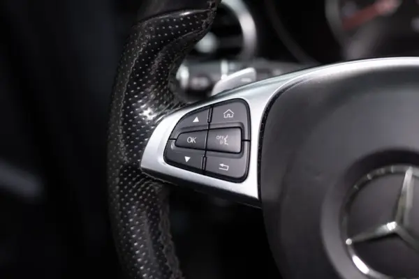 Mercedes-Benz C 220 (BlueTEC) d Station 7G-TRONIC AMG Line 31