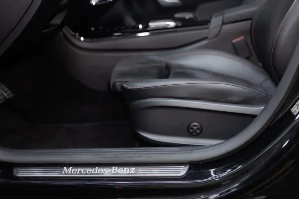 Mercedes-Benz A 250 e 8G-DCT AMG Line Advanced 20
