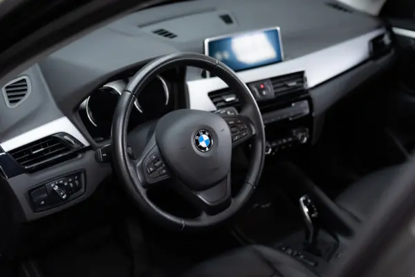 BMW X1 16 d sDrive Line Sport Auto 29