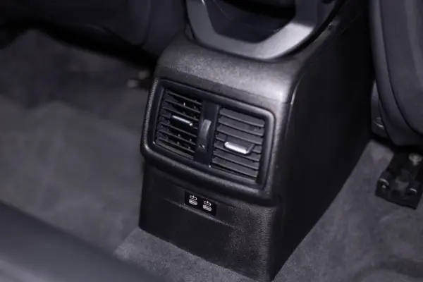 BMW X1 16 d sDrive Line Sport Auto 17