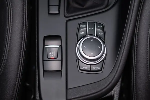 BMW X1 16 d sDrive Line Sport Auto 43