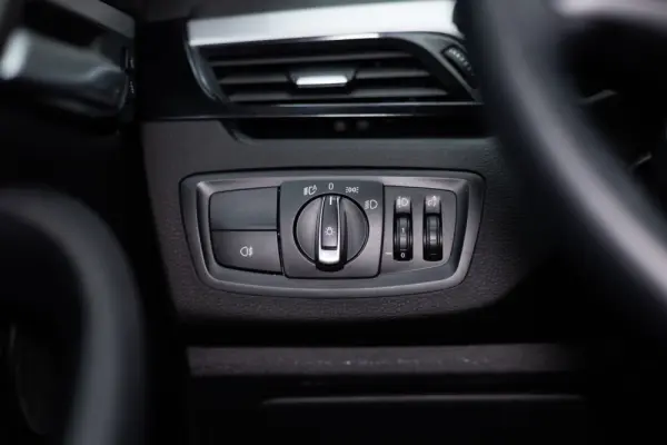 BMW X1 16 d sDrive Line Sport Auto 40