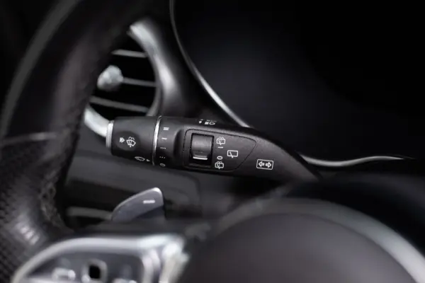Mercedes-Benz GLC 300 de 4Matic 9G-TRONIC AMG Line 28
