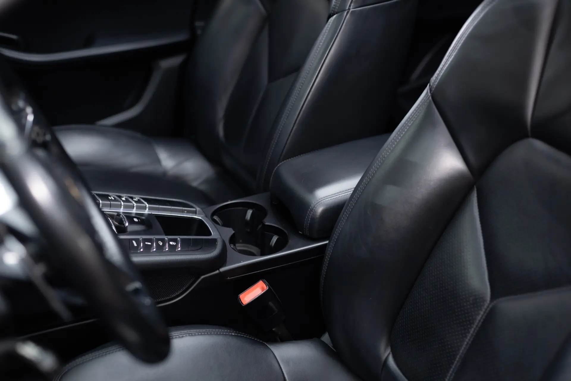 Porsche Macan S All Weather 52