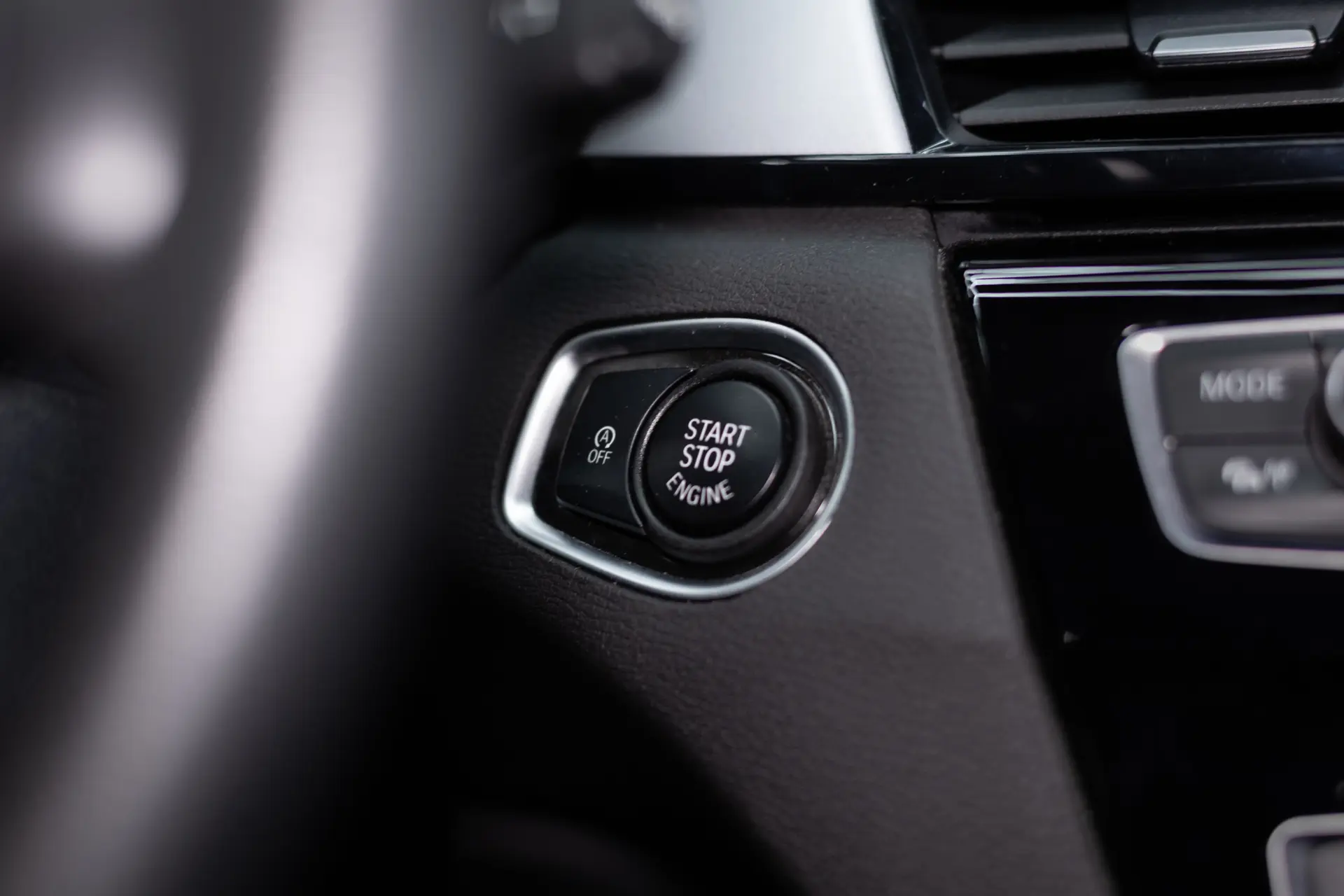 BMW X1 16 d sDrive Line Sport Auto 34