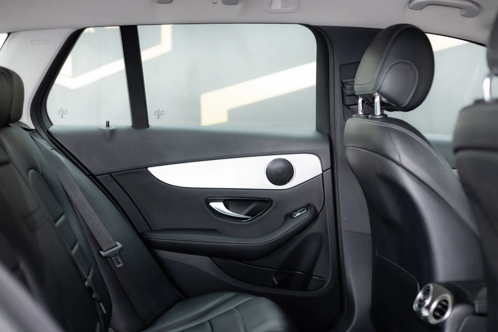 Mercedes-Benz C 300 de T 9G-TRONIC Avantgarde 19