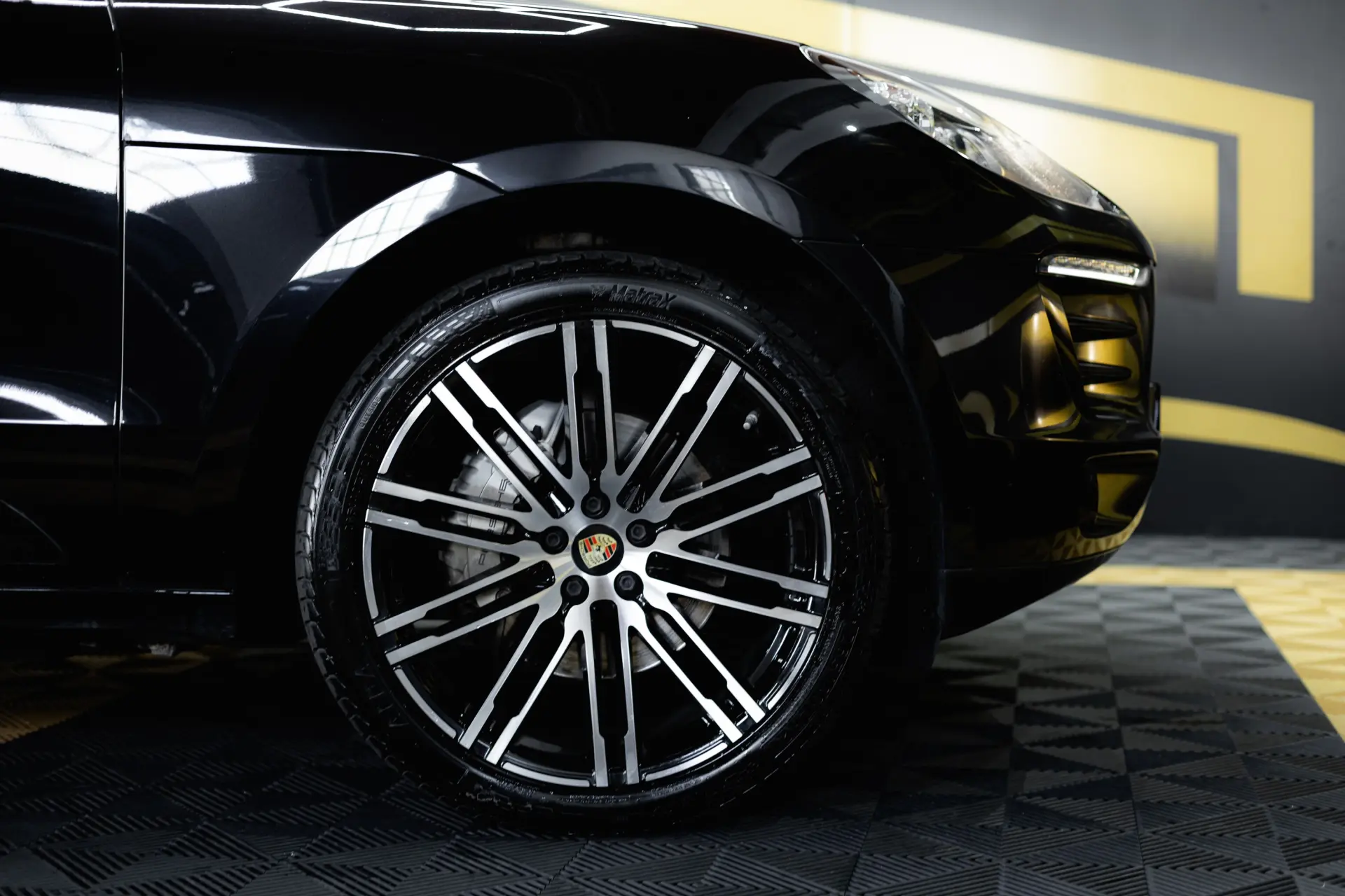 Porsche Macan S All Weather 15