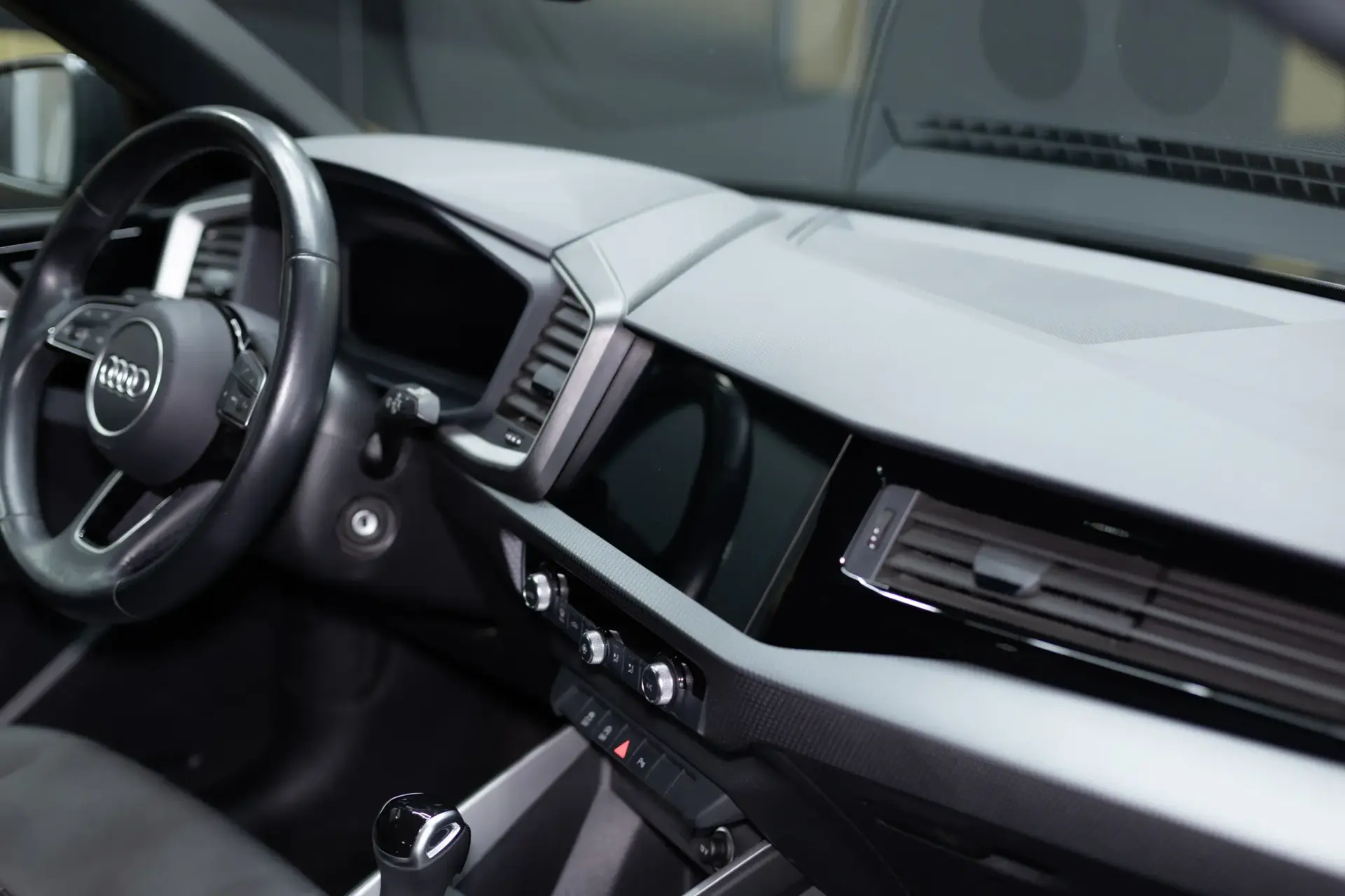 Audi A1 Sportback 25 TFSI S tronic 24