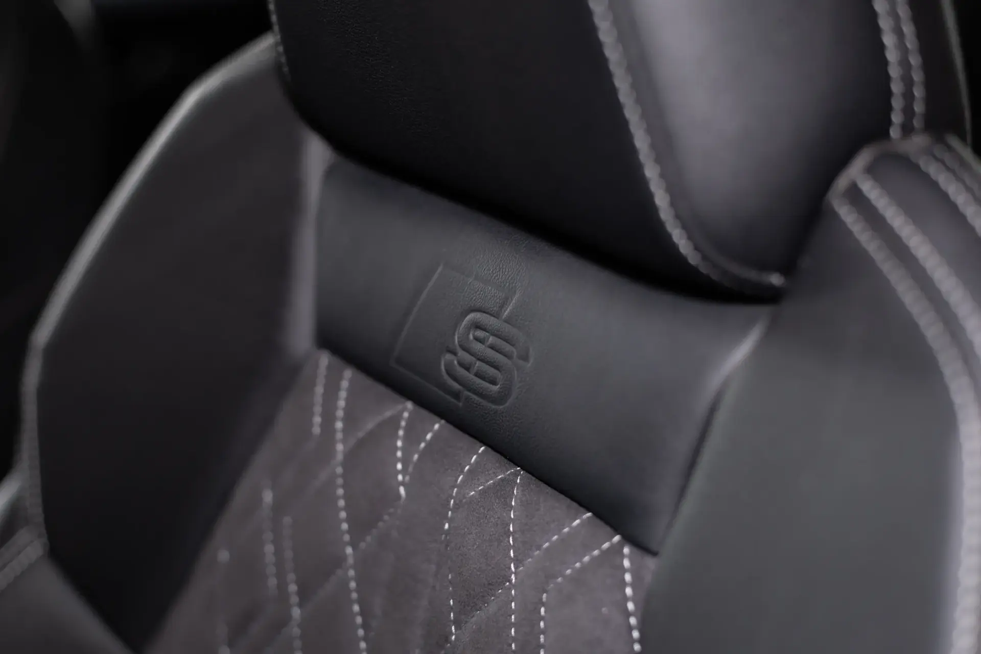 Audi Q4 e-tron 45 82 kWh 23