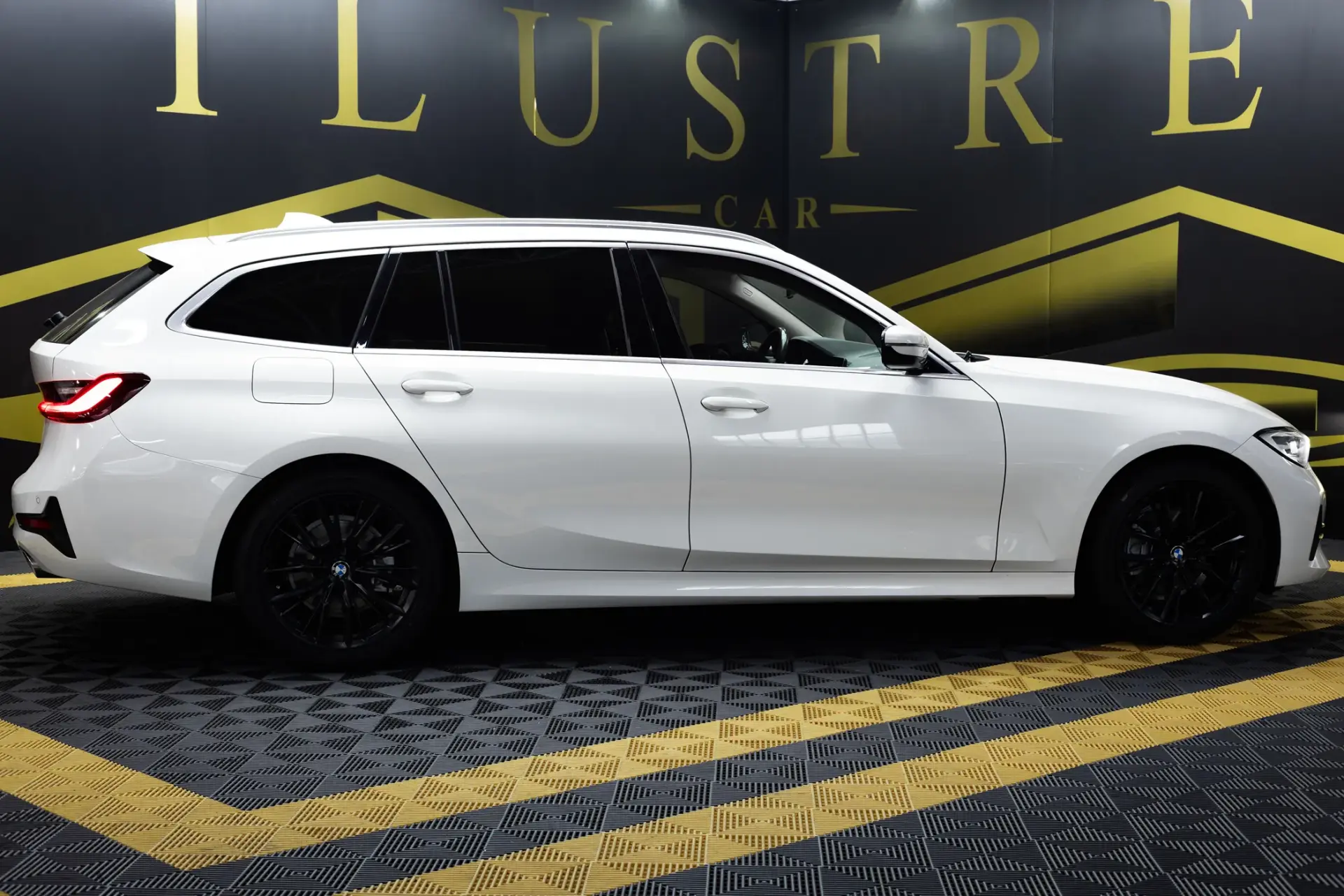 BMW 320 d Line Sport Auto 5