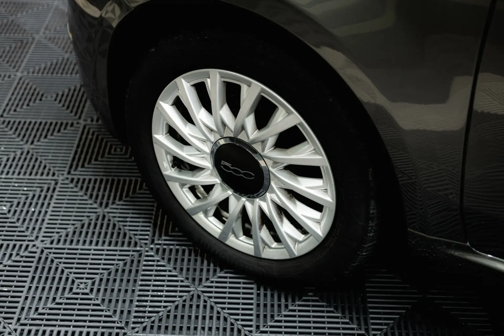 Fiat 500 1.0 Hybrid Lounge 16