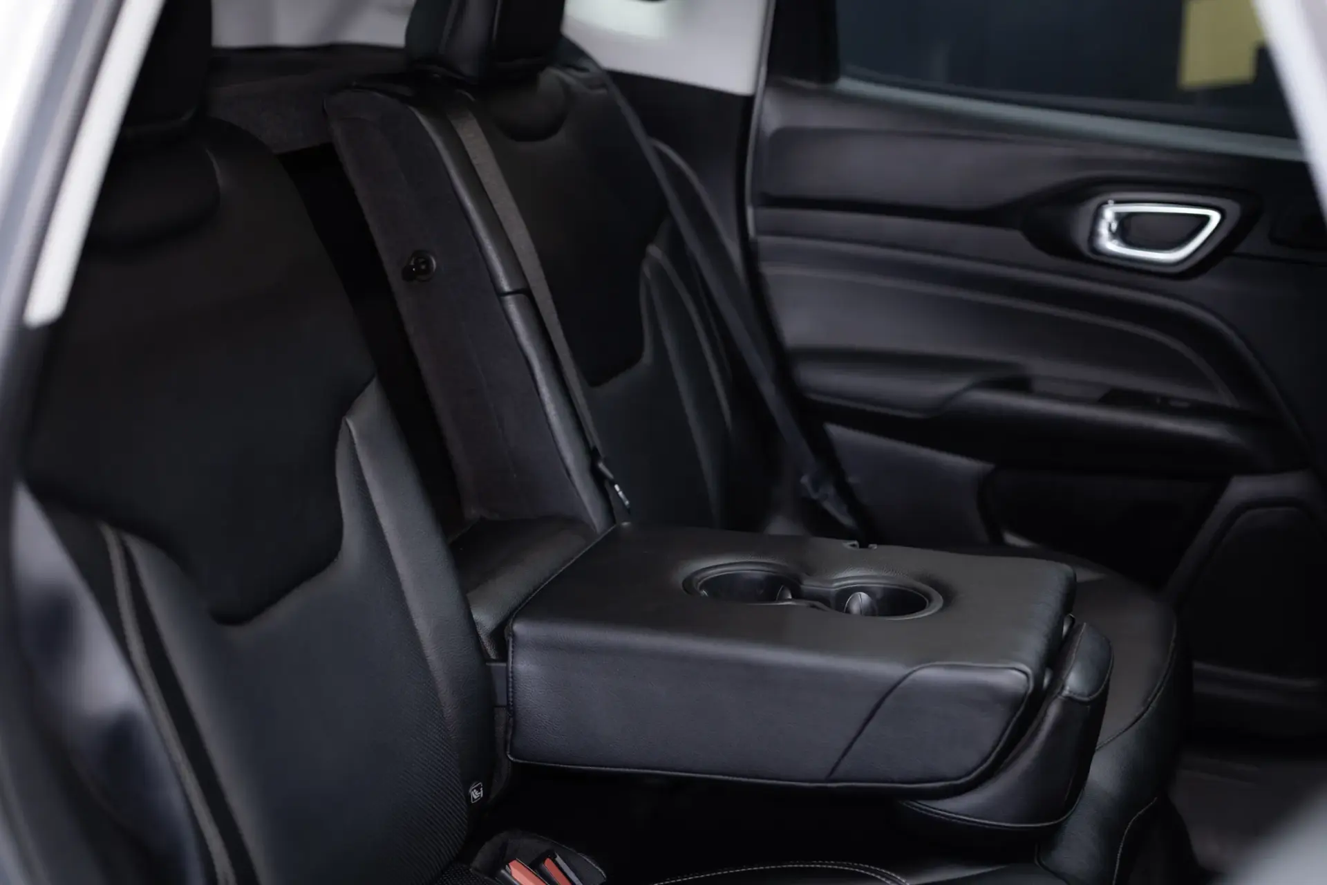 Jeep Compass 1.3 TG S 17