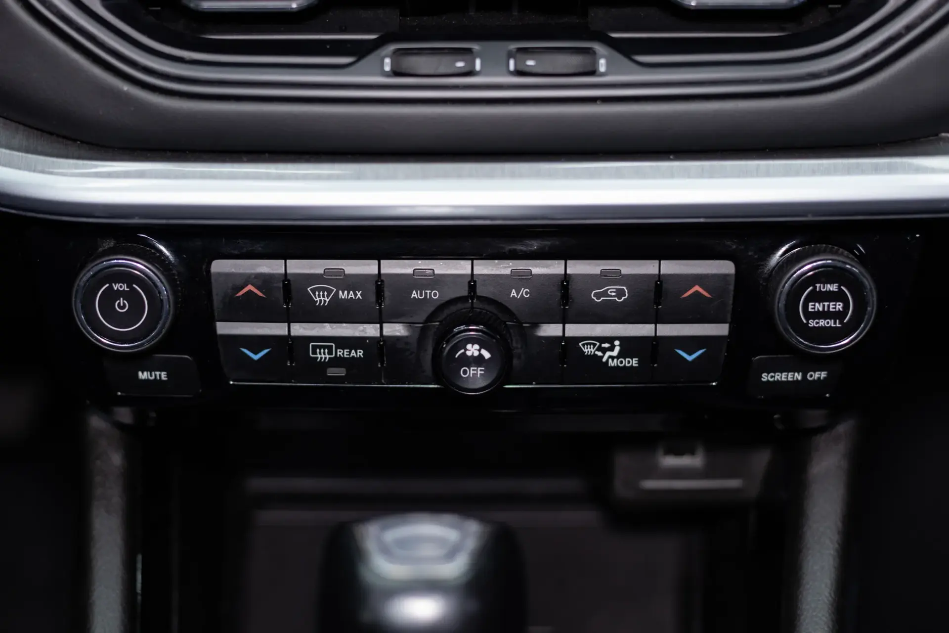 Jeep Compass 1.3 TG S 36