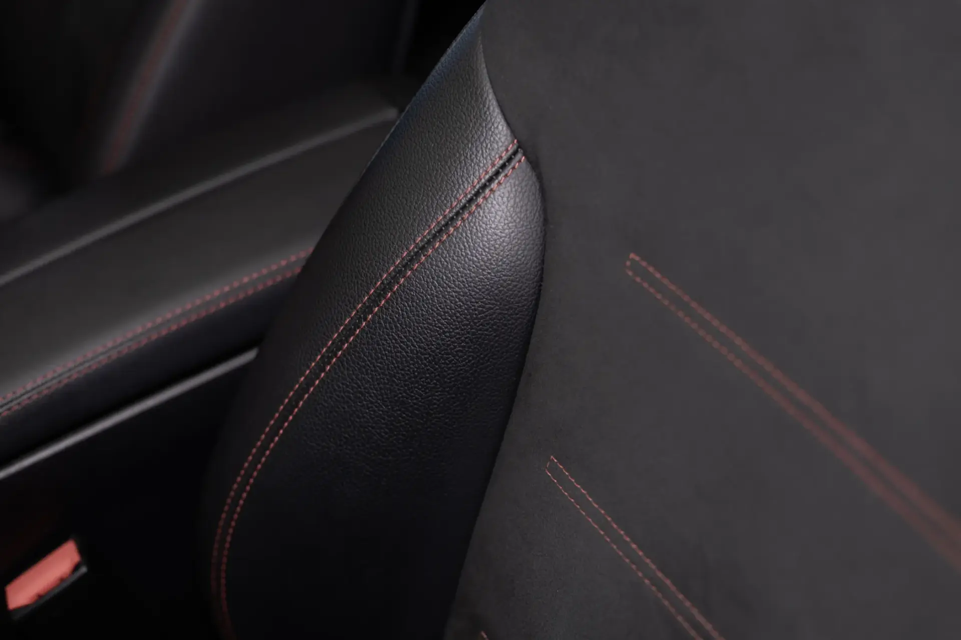 Mercedes-Benz A 180 Limousine d AMG Line Aut. 20