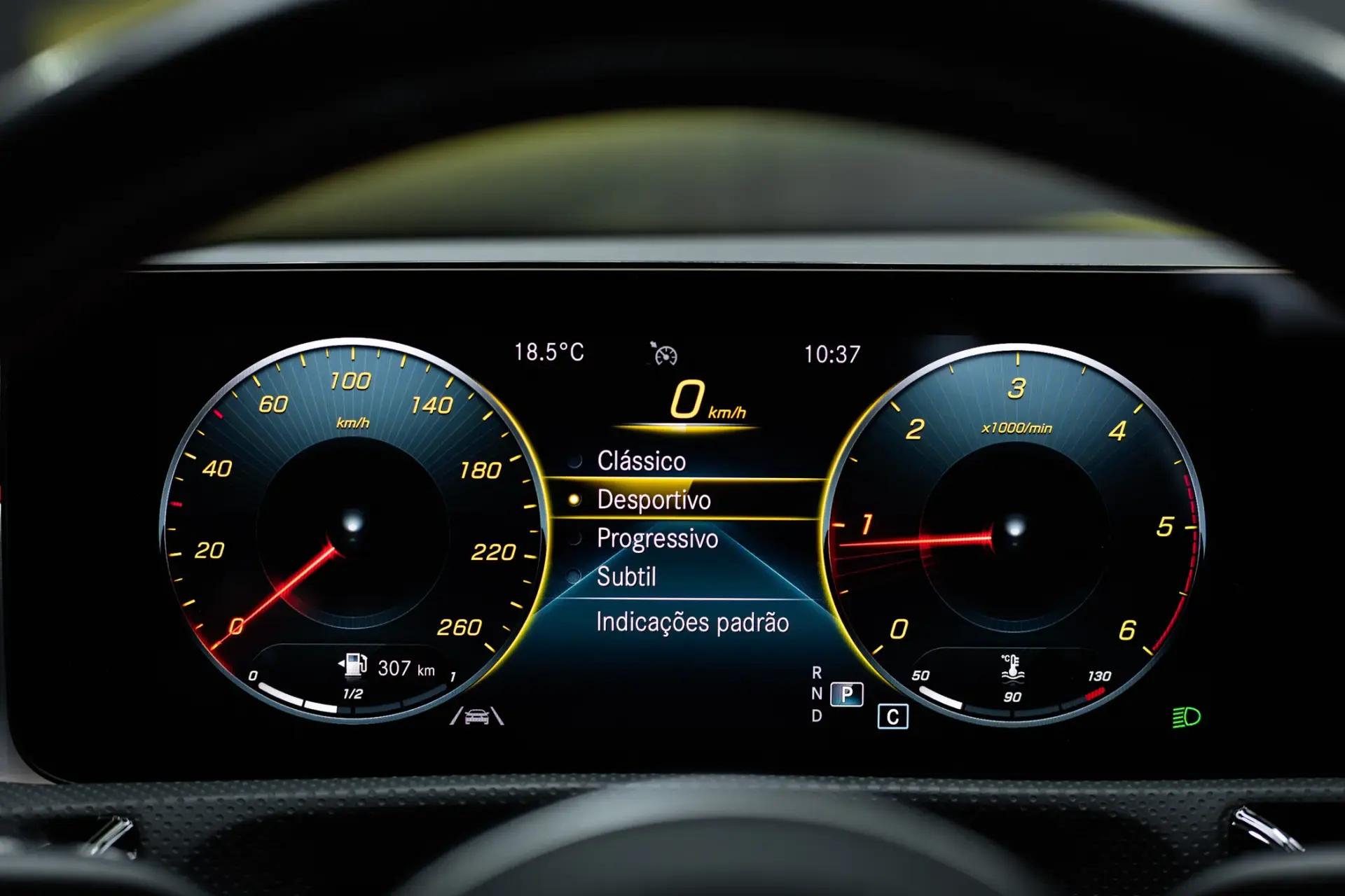 Mercedes-Benz A 180 Limousine d AMG Line Aut. 38