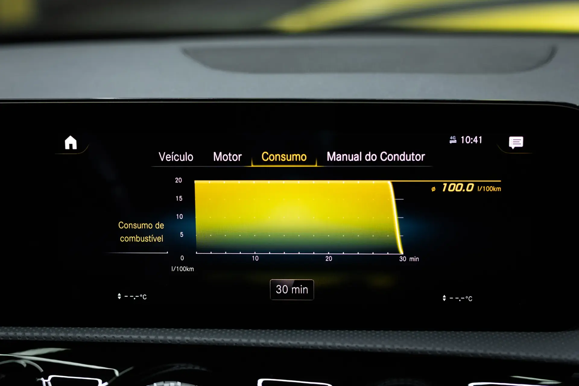 Mercedes-Benz A 180 Limousine d AMG Line Aut. 51