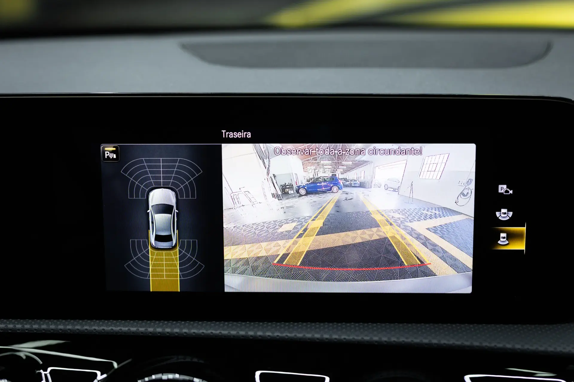 Mercedes-Benz A 180 Limousine d AMG Line Aut. 58