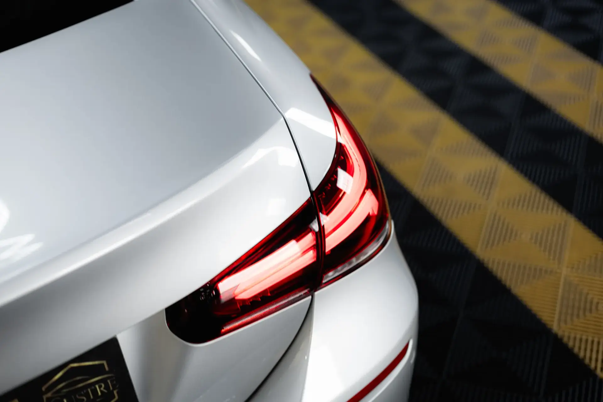 Mercedes-Benz A 180 Limousine d Progressive Aut. 9