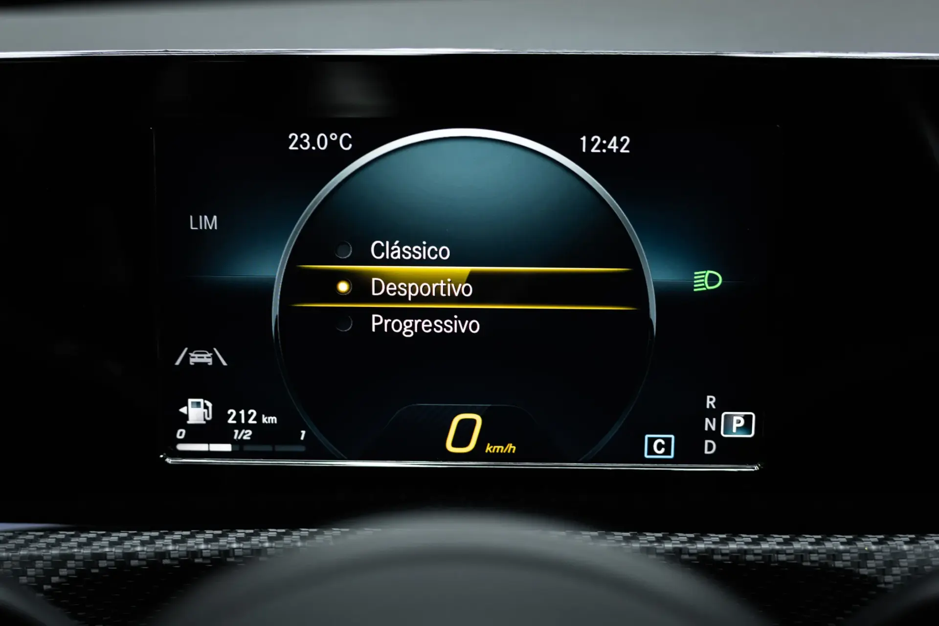 Mercedes-Benz A 180 Limousine d Progressive Aut. 45