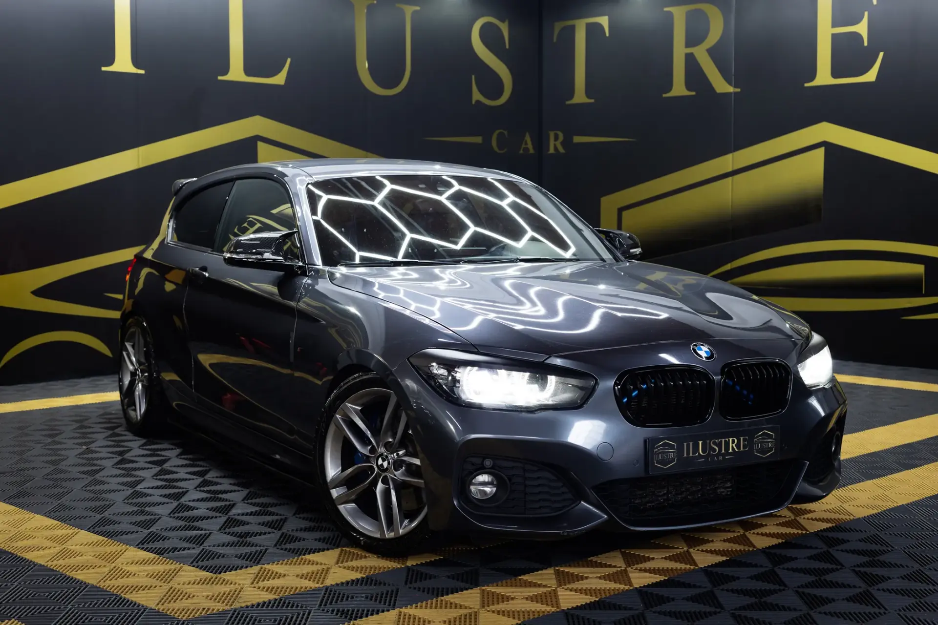 BMW 120 d Pack M Auto 3