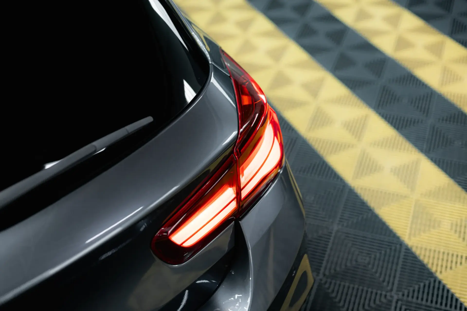 BMW 120 d Pack M Auto 9