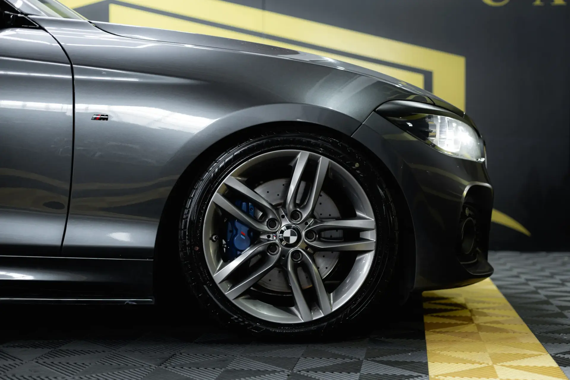 BMW 120 d Pack M Auto 16