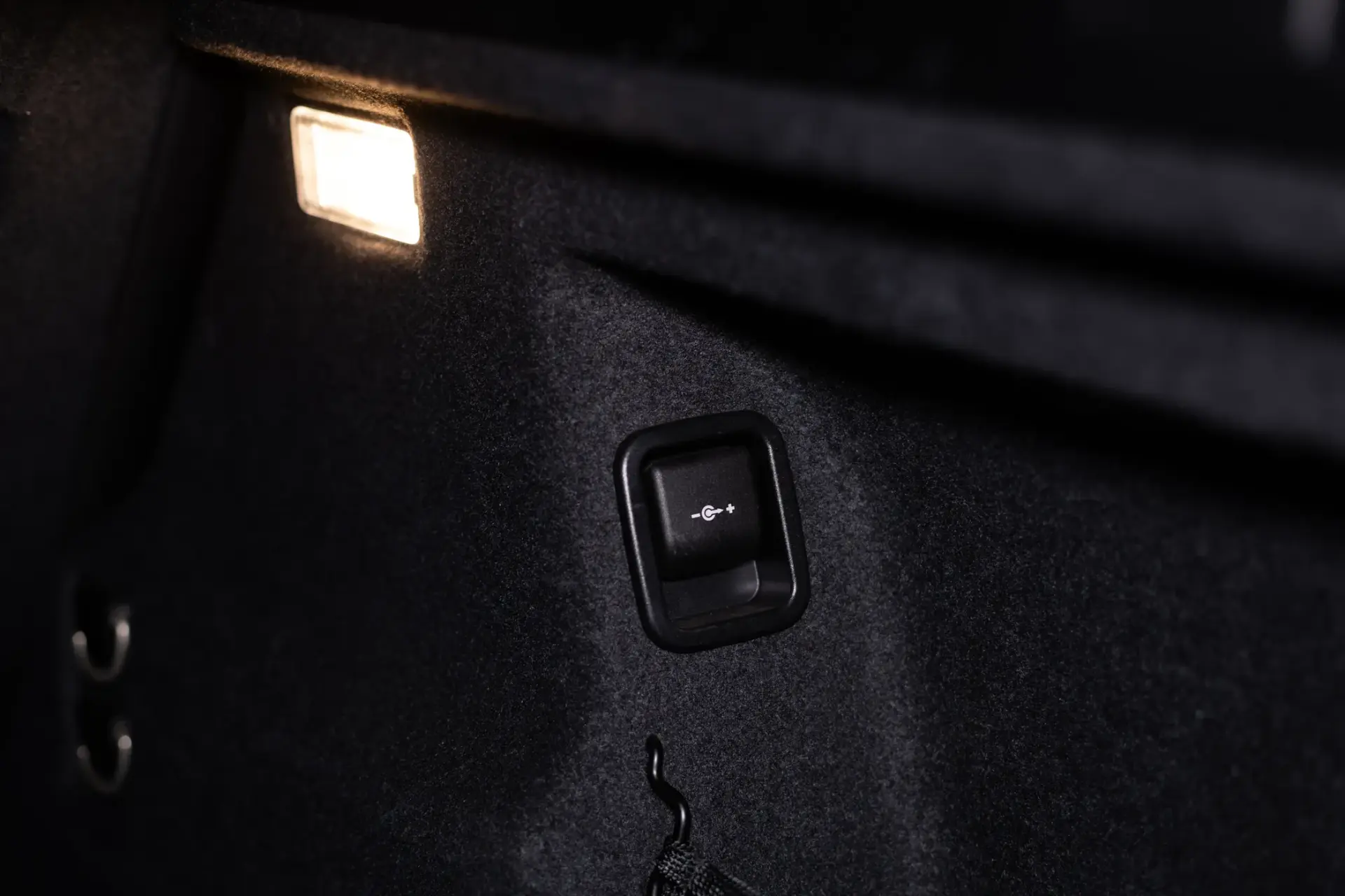 BMW X1 16 d sDrive Line Sport Auto 9