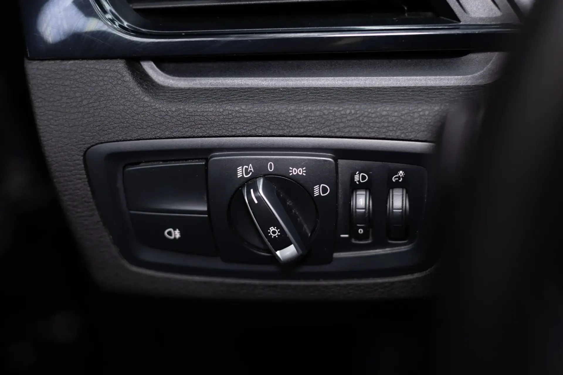 BMW X1 16 d sDrive Line Sport Auto 26